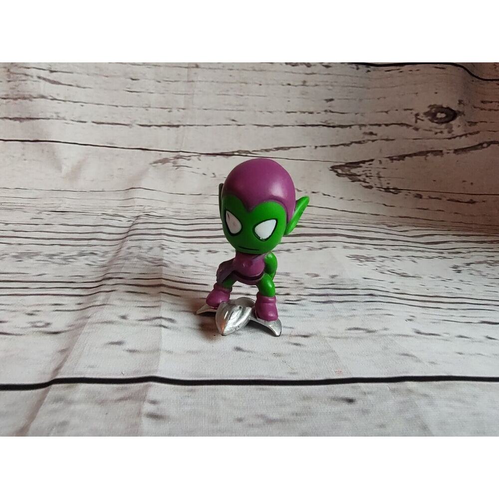 DC Universe Green Goblin Miniature Figure